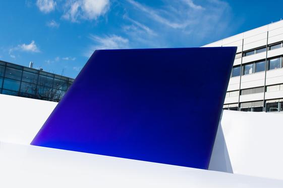 Farbige Solarmodule für die Fassadengestaltung. Bildrecht Fraunhofer ISE