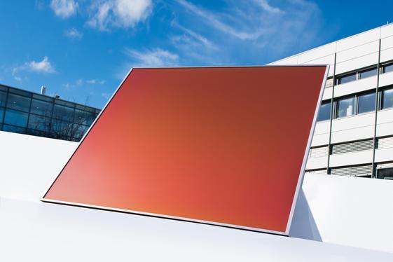 farbiges Photovoltaikmodul Morphocolor® vom Fraunhofer-Institut für Solare Energiesysteme ISE